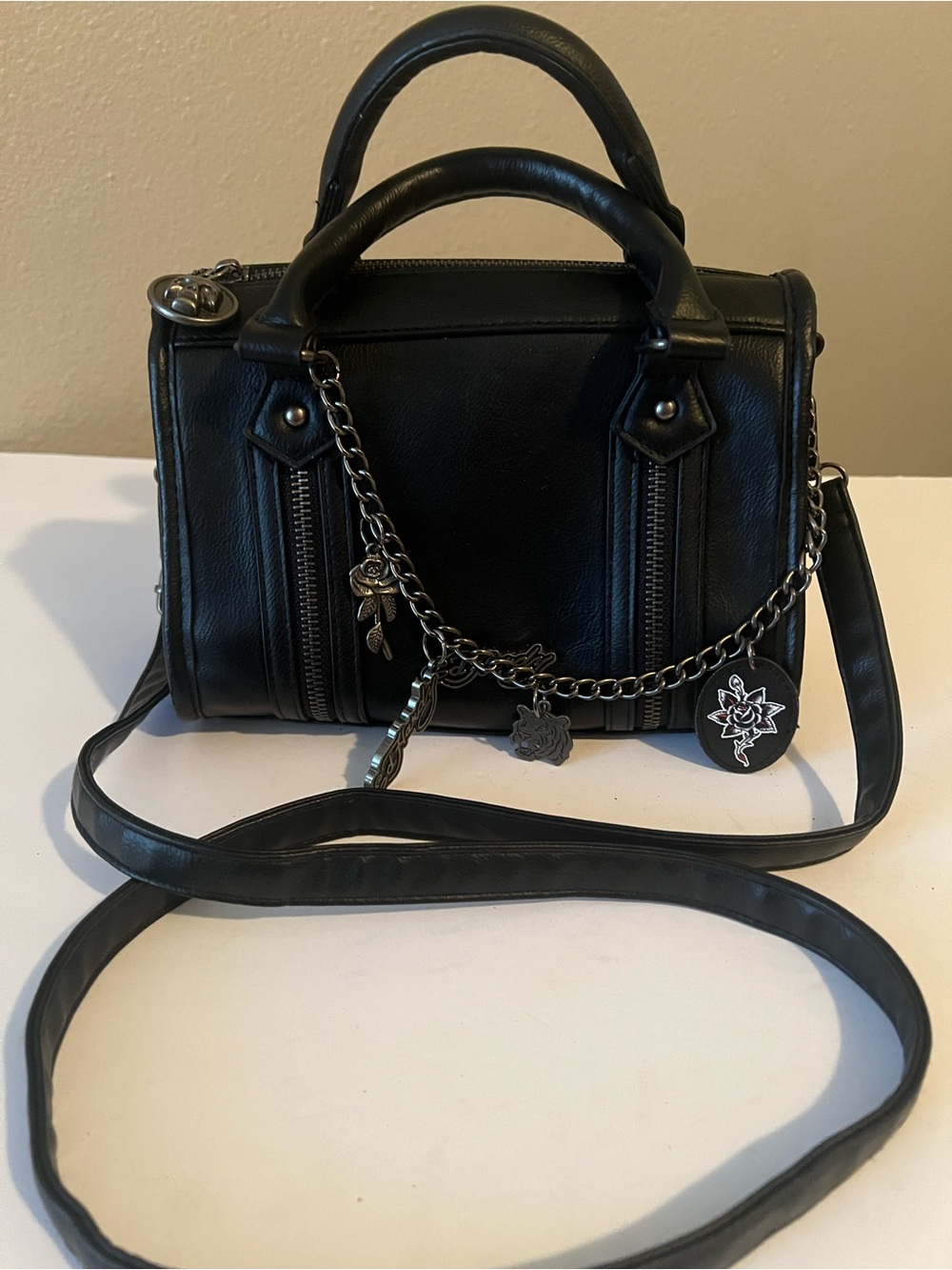 Ed Hardy Satchel Crossbody Purse Bag Black w Chain & Charms Tiger Rose Skull Y2K